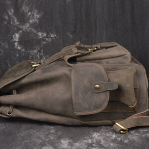 First-Layer Cowhide Rucksack – Rugged Multi-Pocket Leather Backpack