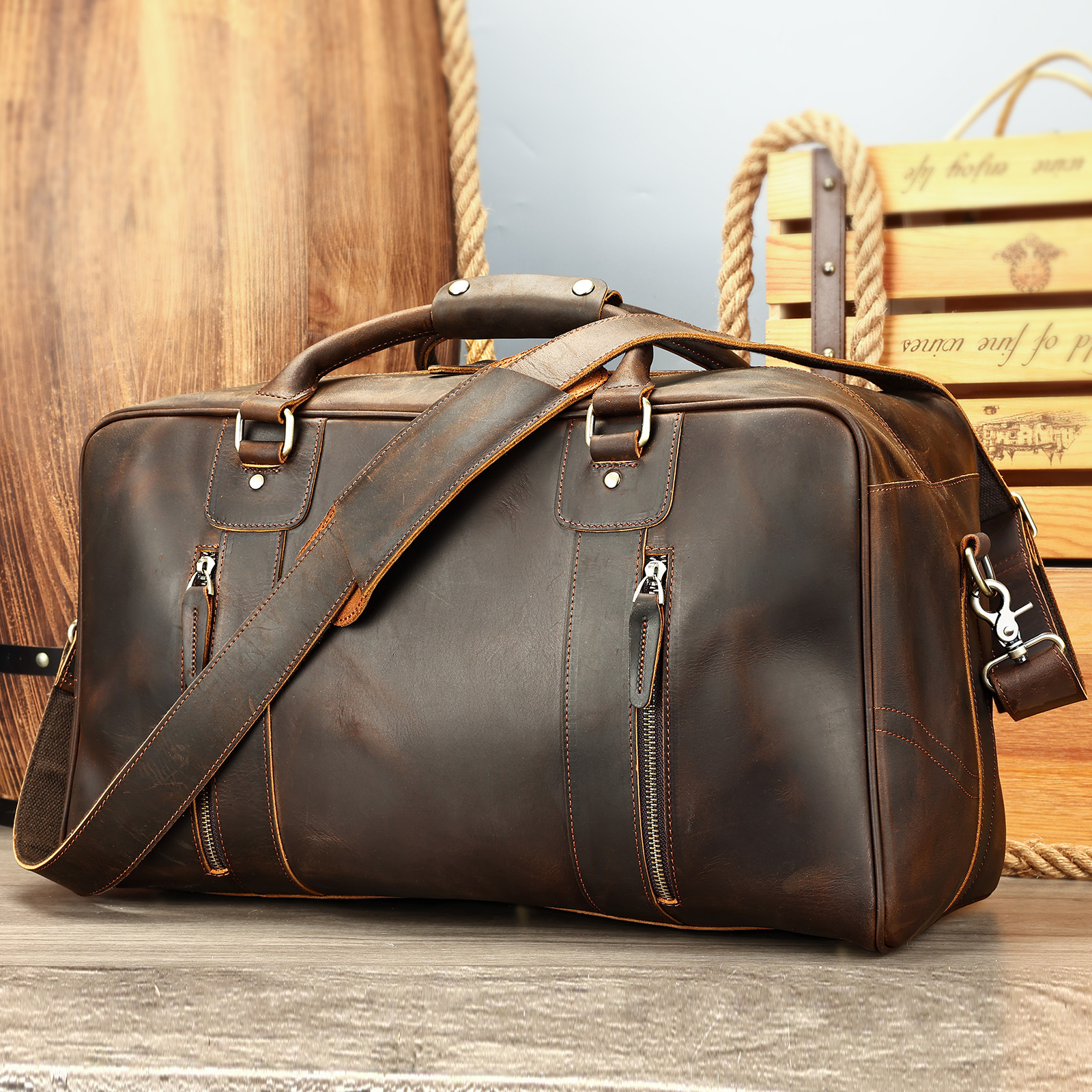 Leather Business Travel Bag – Solid Colour Duffel 7 Leather Business Travel Bag – Solid Colour Duffel - Image 7